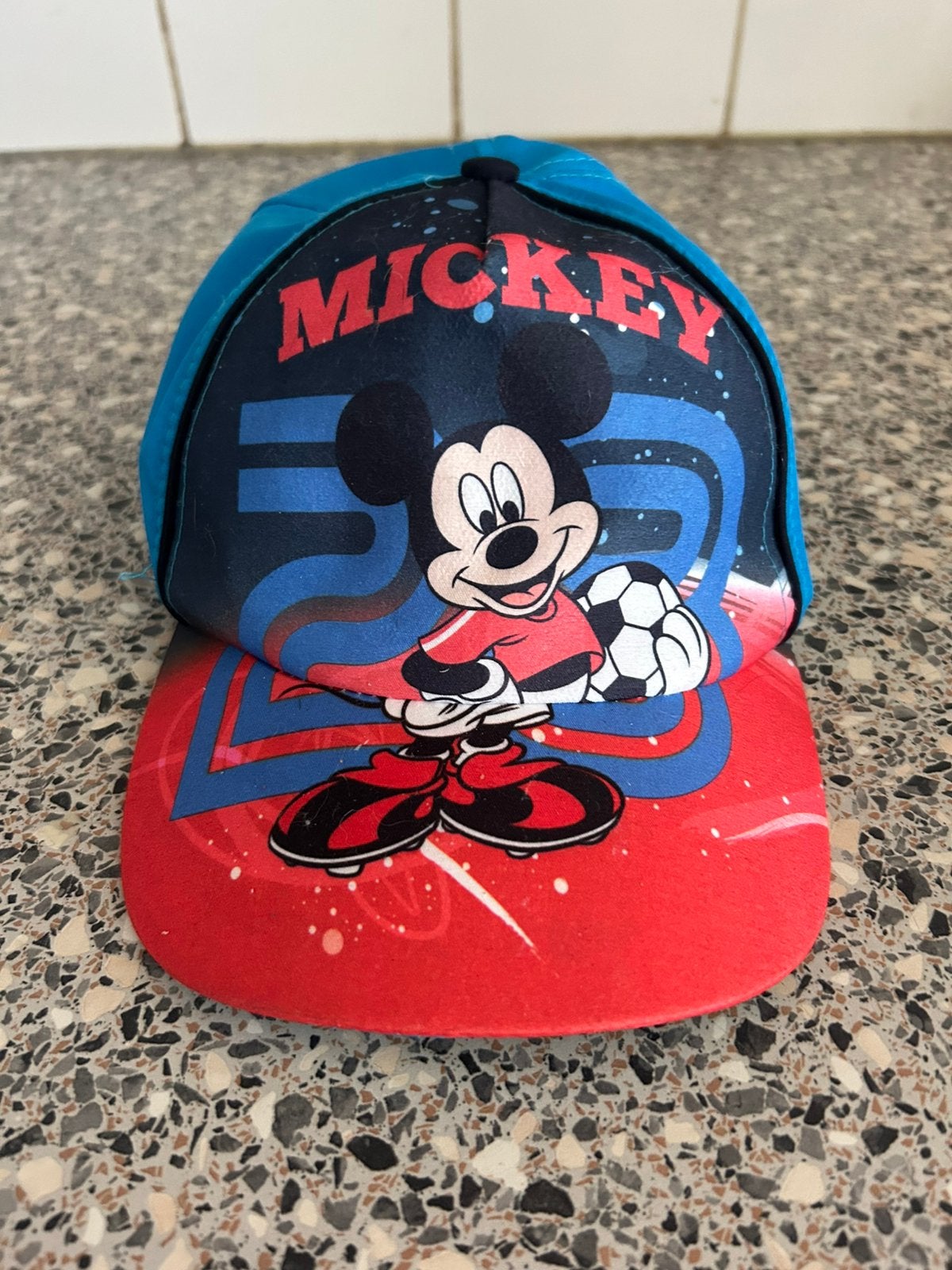 Mickey mousse pet, Ophalen of Verzenden, Zo goed als nieuw, Jongen of Meisje