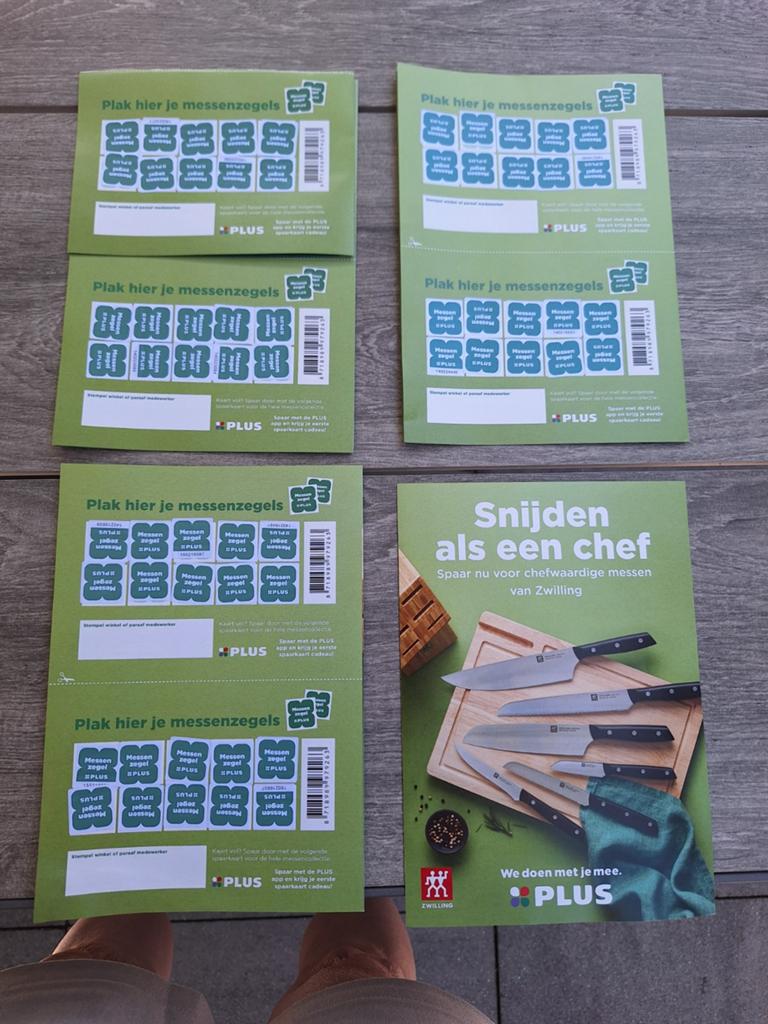 8 volle  messenzegelkaarten  Plusmarkt, Ophalen of Verzenden, Winkel, Super of Benzinepomp, Volle spaarkaart