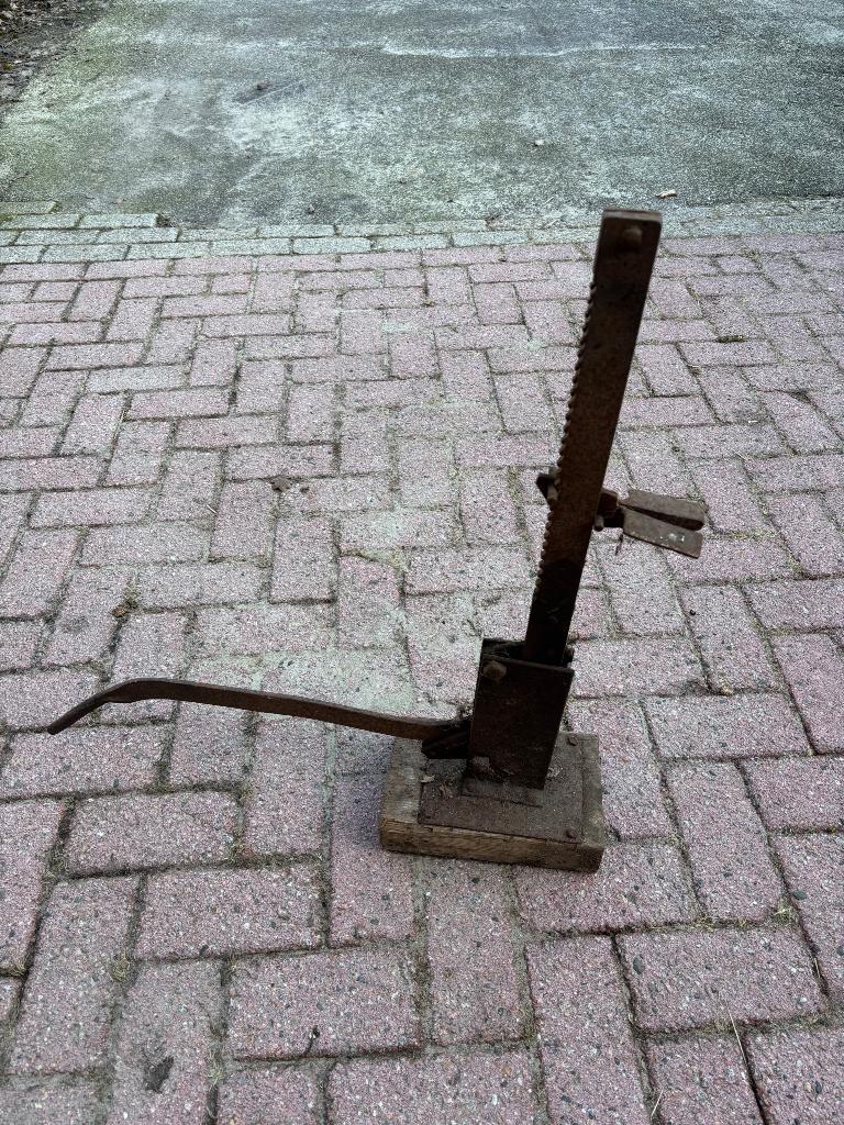 Ouderwetse krik, Ophalen of Verzenden, Gebruikt, Manueel, Schaarkrik