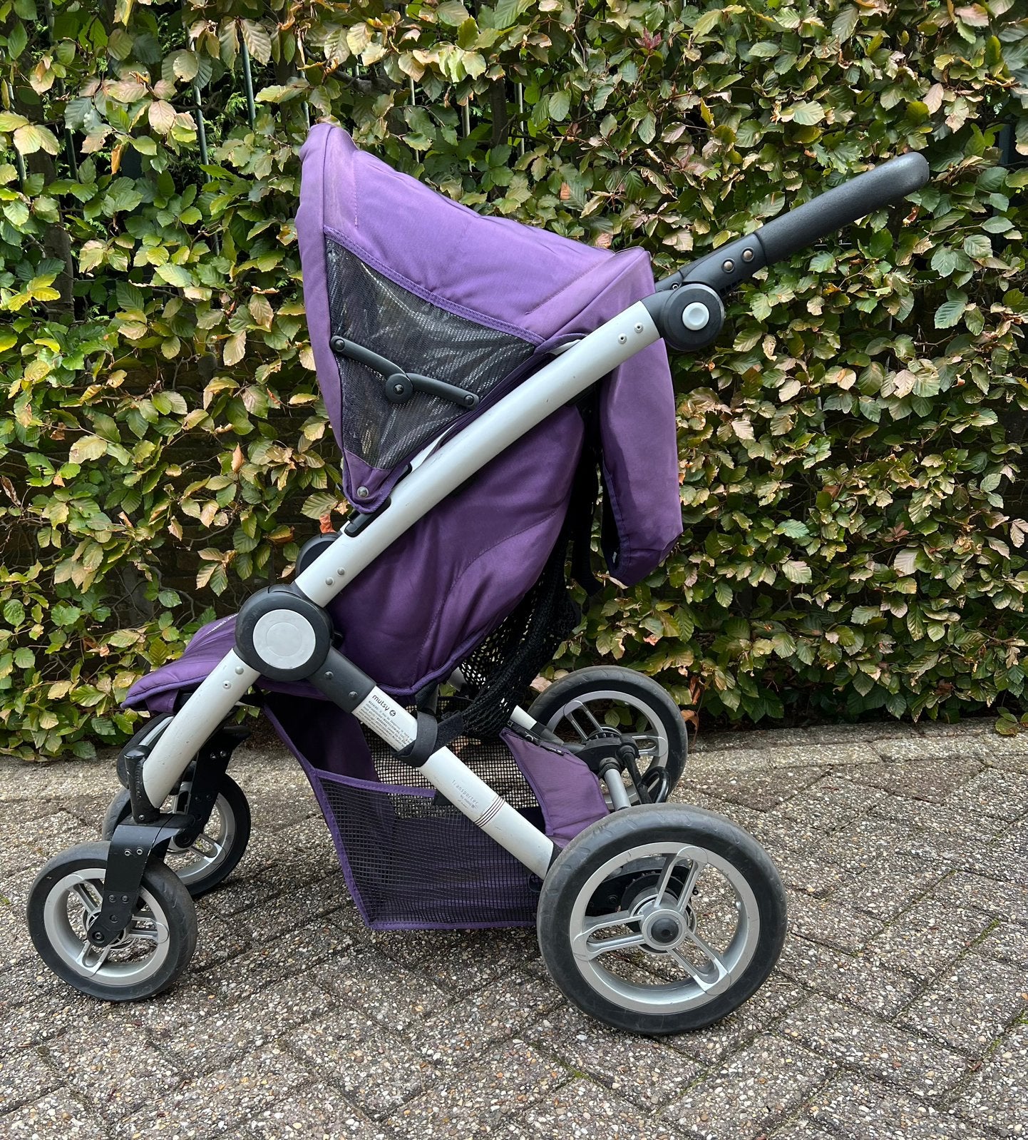 Wandelwagen, Gebruikt, Verstelbare duwstang, Mutsy, Ophalen