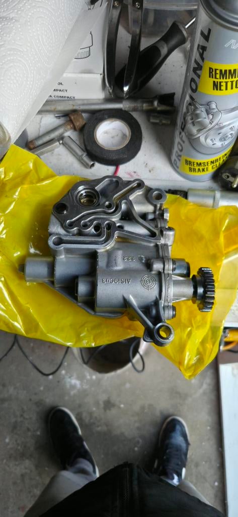 Oliepomp voor Volkswagen/Audi (06K 115 103 AQ), Ophalen, Gebruikt, Audi