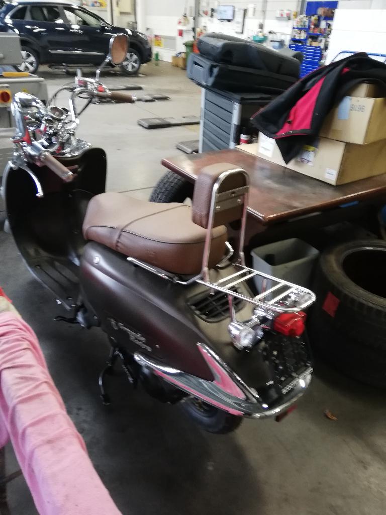 BTc grande retro gt2 scooter, Zo goed als nieuw, Benzine, Ophalen, Overige merken