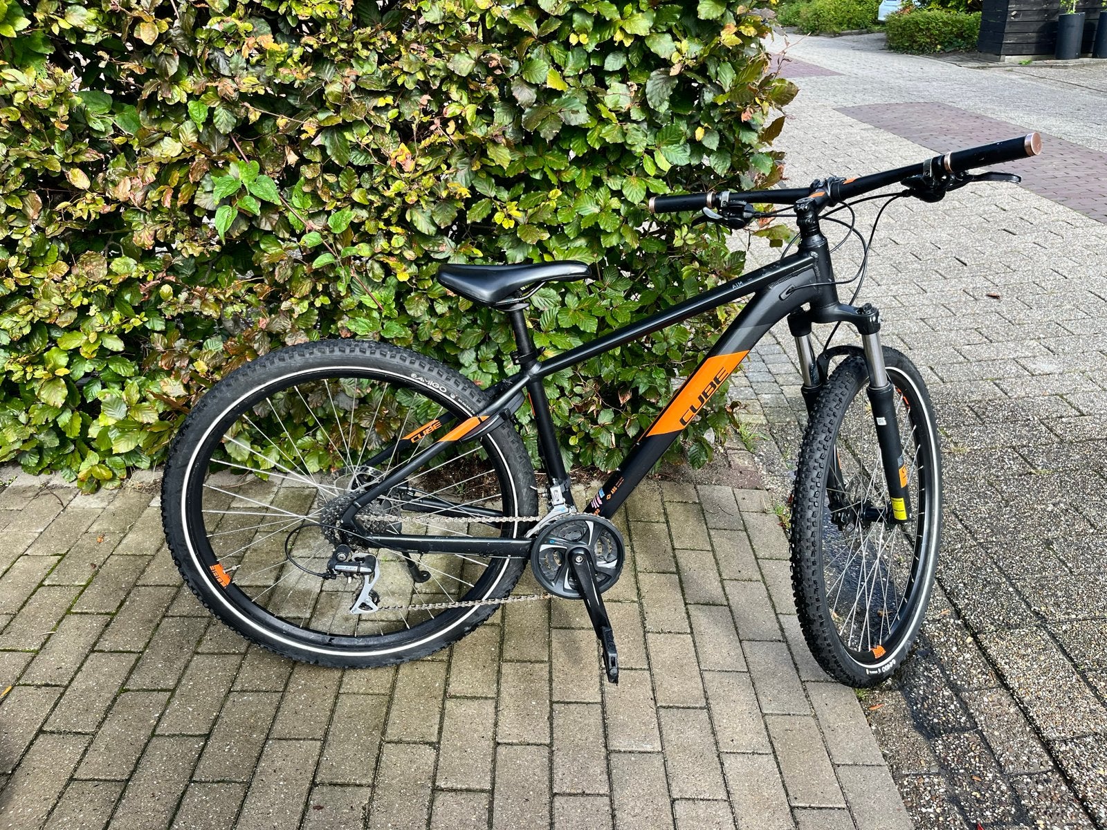 Cube Aim Pro Mountainbike - Zwart/Oranje kinderfiets, Fietsen en Brommers, Gebruikt, Hardtail, Heren, Schijfrem