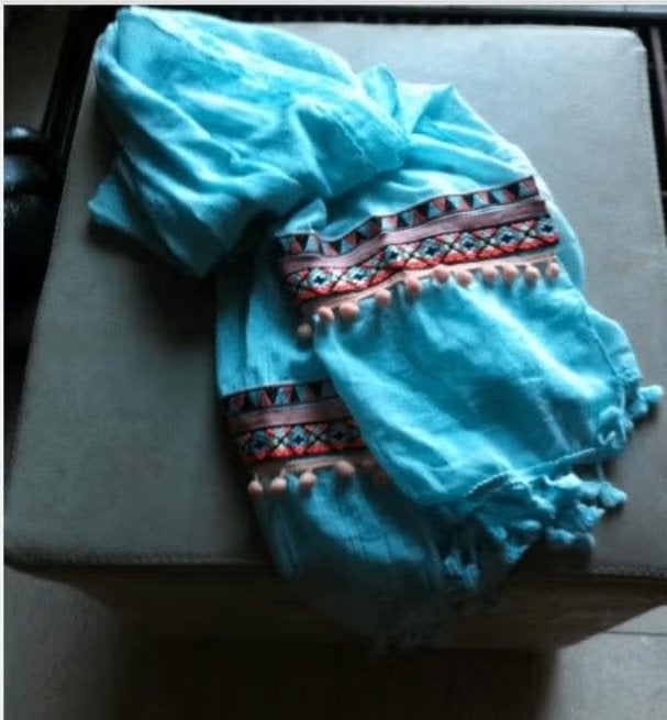 Dames shawl Ibiza turquoise, Maat 46/48 (XL) of groter, Ophalen of Verzenden, Zo goed als nieuw, Sjaal