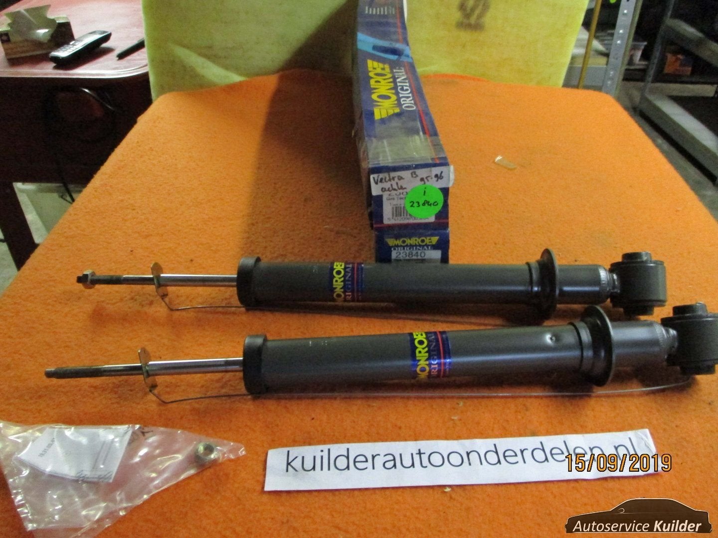 Nieuw set schokdempers achter Opel Vectra B Monroe Gasdruk, -, -, Opel, Nieuw