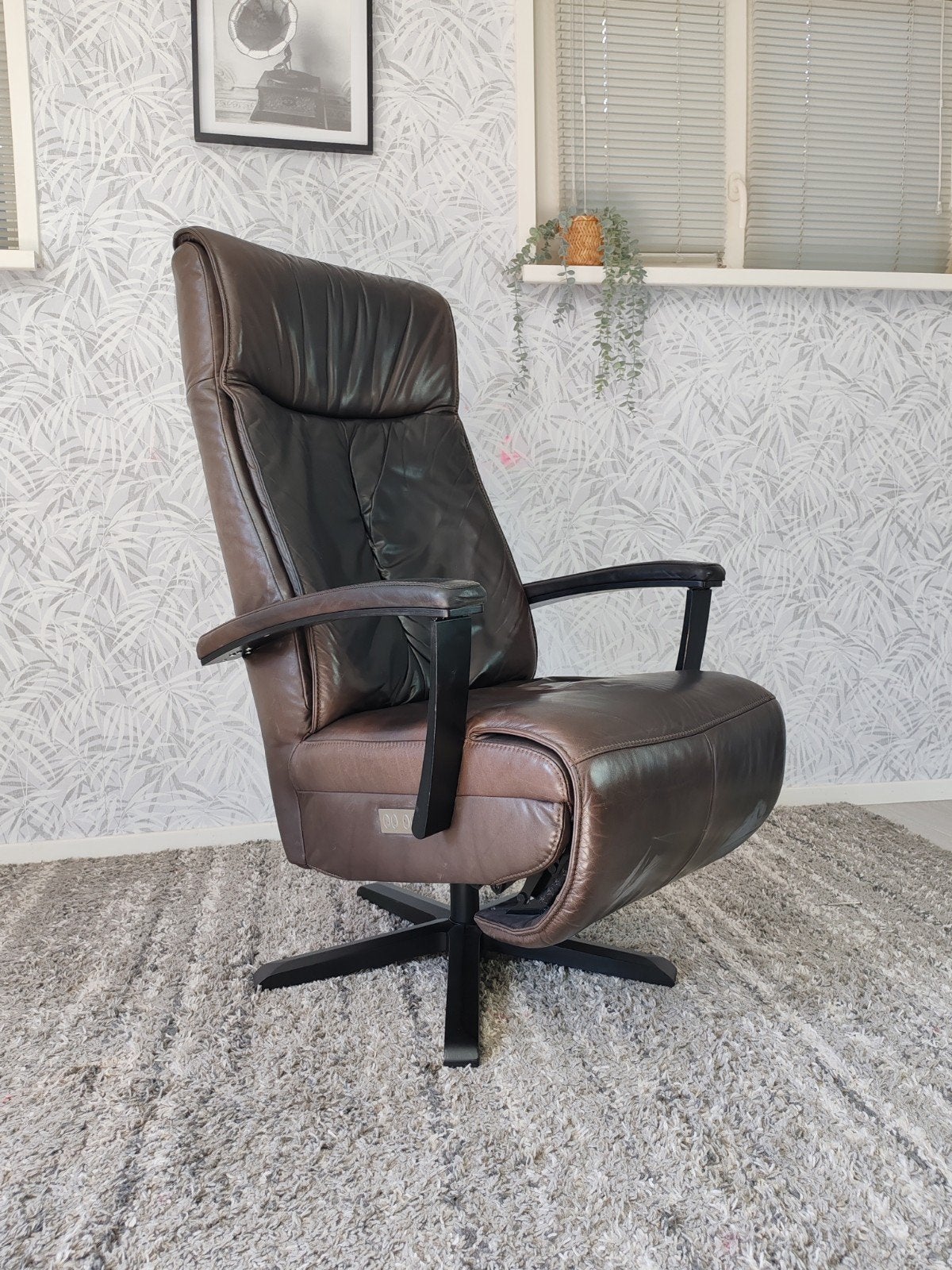 Prominent leren elektrische relax fauteuil op accu, Huis en Inrichting, Fauteuils, Prominent, Modern, Comfort, Ophalen of Verzenden