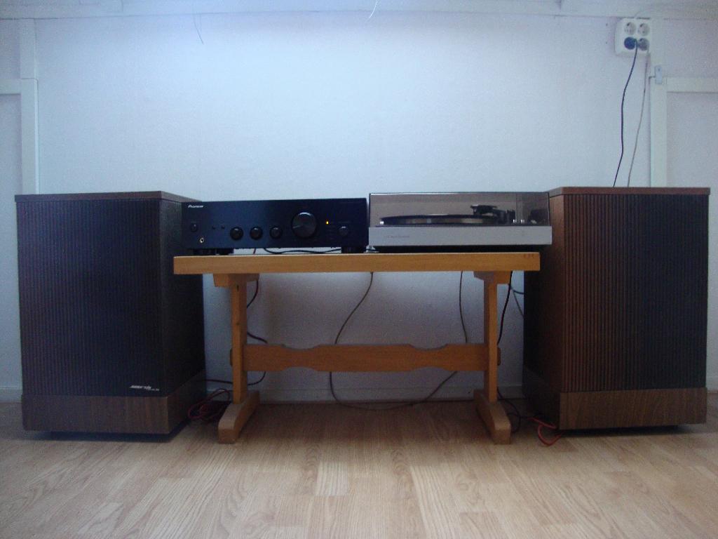 Pioneer versterker met Philips 418 pick-up en bose 501 boxen, Audio, Tv en Foto, Versterkers en Receivers, Gebruikt, 60 tot 120 watt
