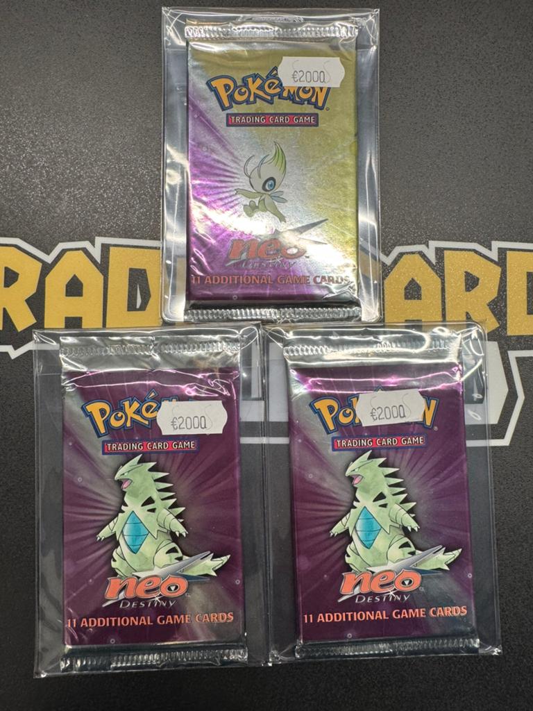 Pokemon Neo Destiny GUARANTEED HEAVY Booster Pack Sealed, Ophalen of Verzenden, Zo goed als nieuw, Booster