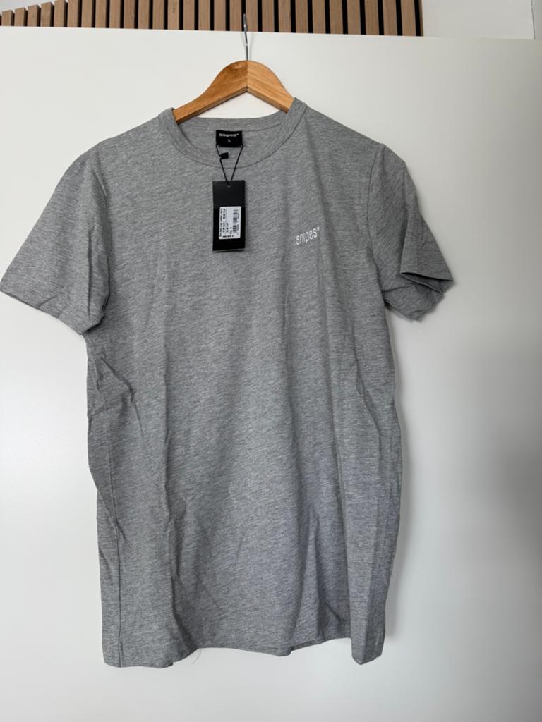 Nieuw Unisex shirt Snipes - maat S, Kleding | Heren, Ophalen of Verzenden, Nieuw, Maat 46 (S) of kleiner, Grijs