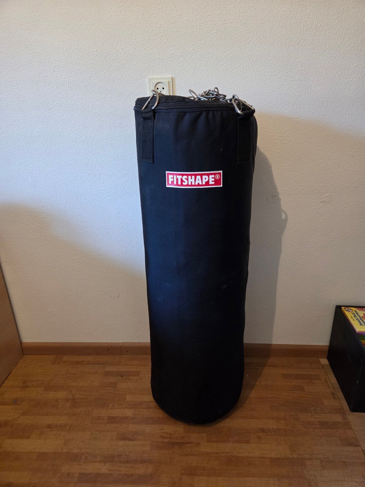 Bokszak 30kg - Zo goed als nieuw met handschoenen, Sport en Fitness, Vechtsporten en Zelfverdediging, Ophalen, Zo goed als nieuw