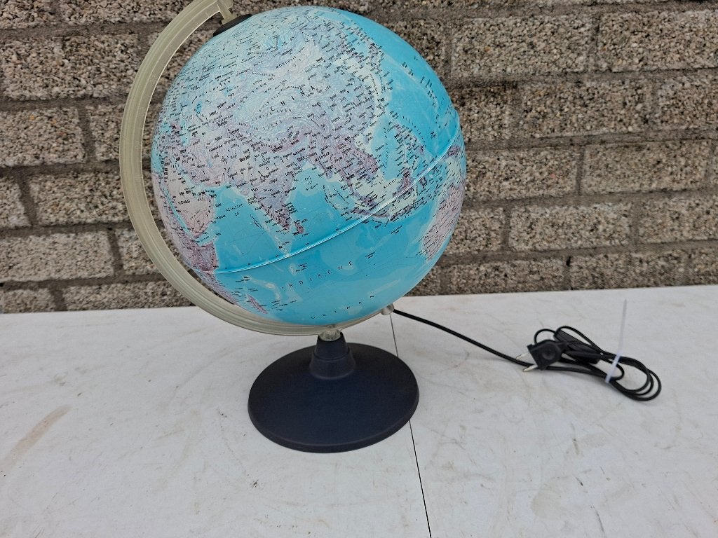 schitterende grotere wereld bol met donkerblauwe voet, Ophalen of Verzenden, Verlicht, Zo goed als nieuw