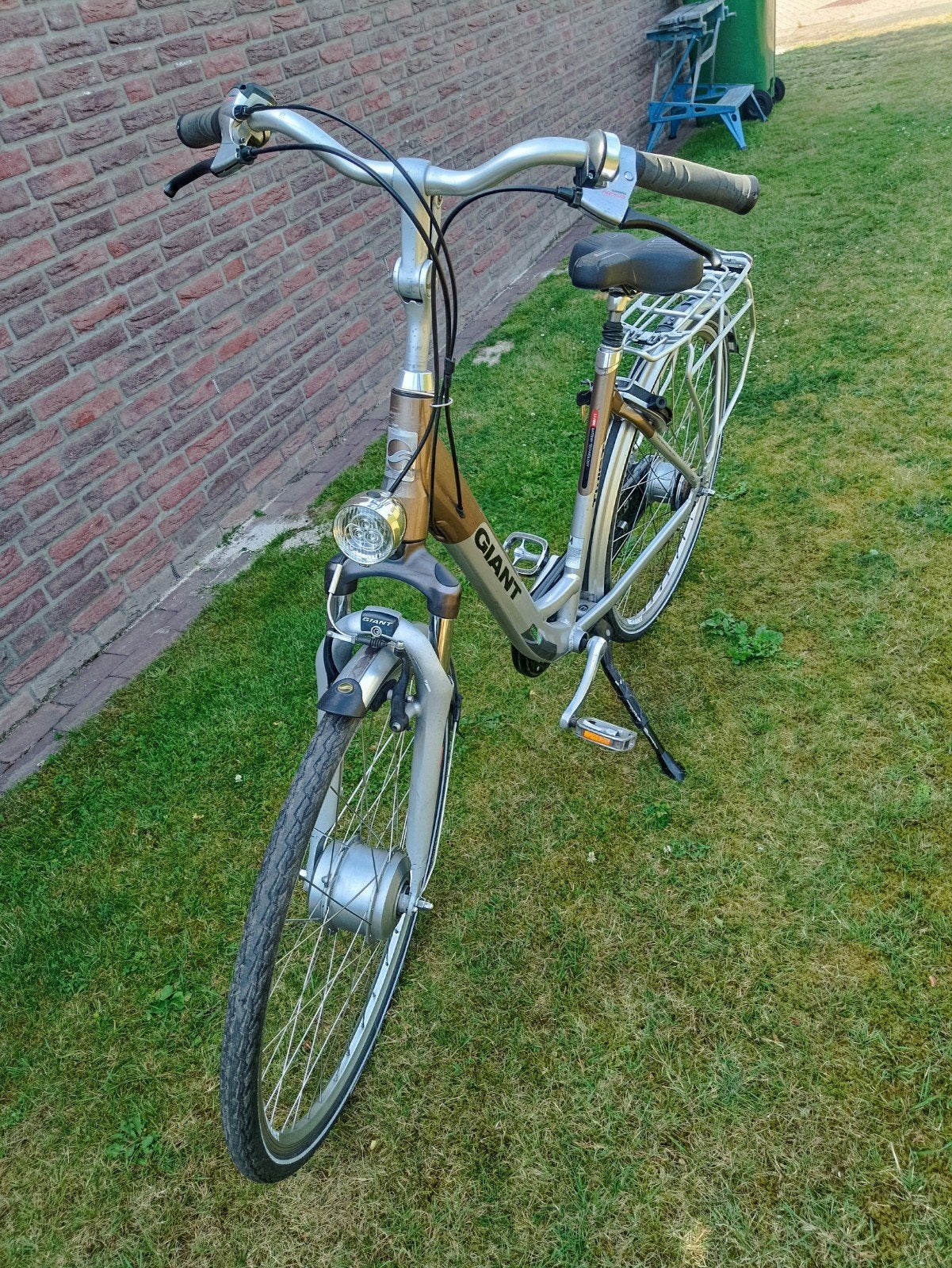 Giant en Sparta fiets beide heren of dames - 28 en 26 inch, Ophalen, Zo goed als nieuw, Meer dan 20 versnellingen, Giant