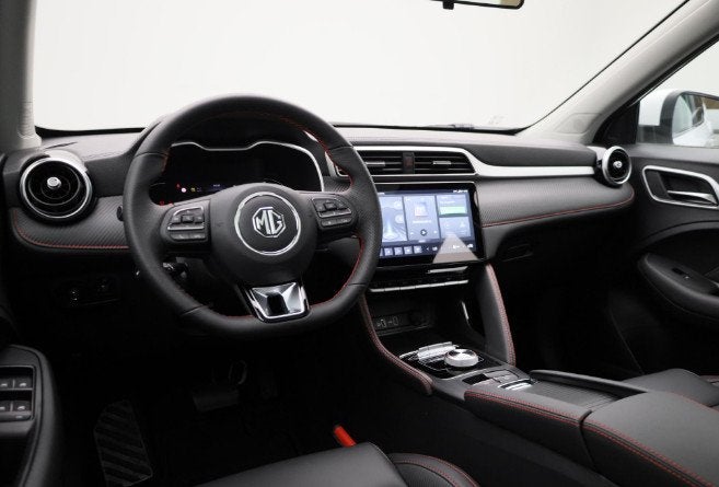 MG ZS EV Standard Range Luxury 50 kWh | 360 graden camera |, Auto's, 12 maanden, Gebruikt, ZS, Wit