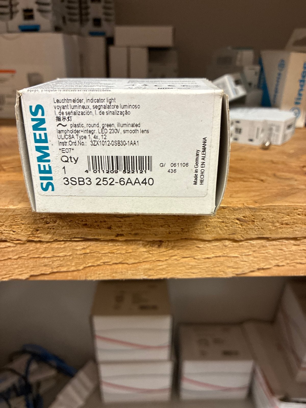 Siemens Leuchtmelder Groen LED 230V 3SB3 252-6AA40, Ophalen of Verzenden, Nieuw, Siemens, Overige typen