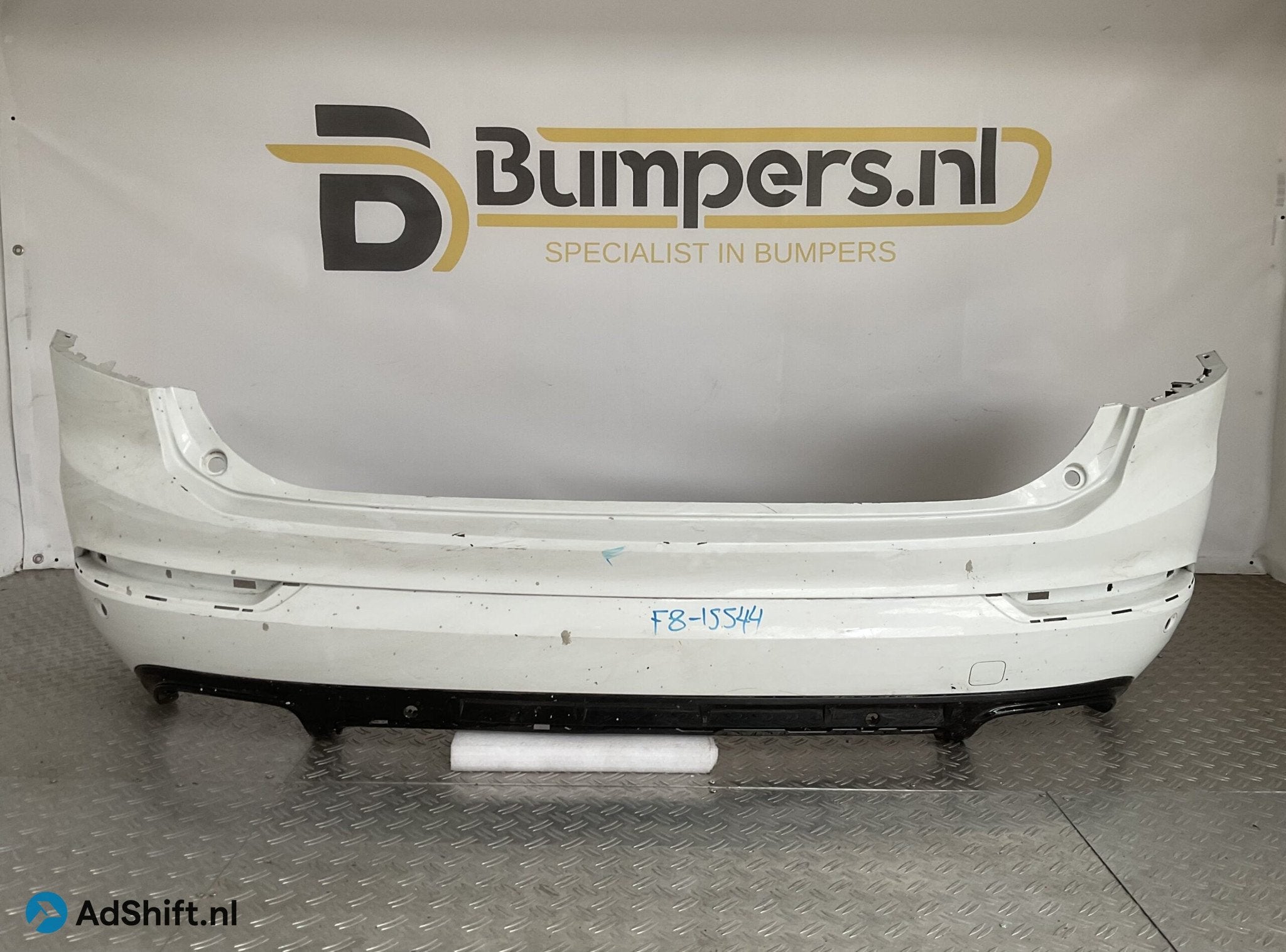 Bumper Volvo XC90 XC-90 20-24 pdc 31353430 Achterbumper F8-1, Auto-onderdelen, Carrosserie en Plaatwerk, Bumper