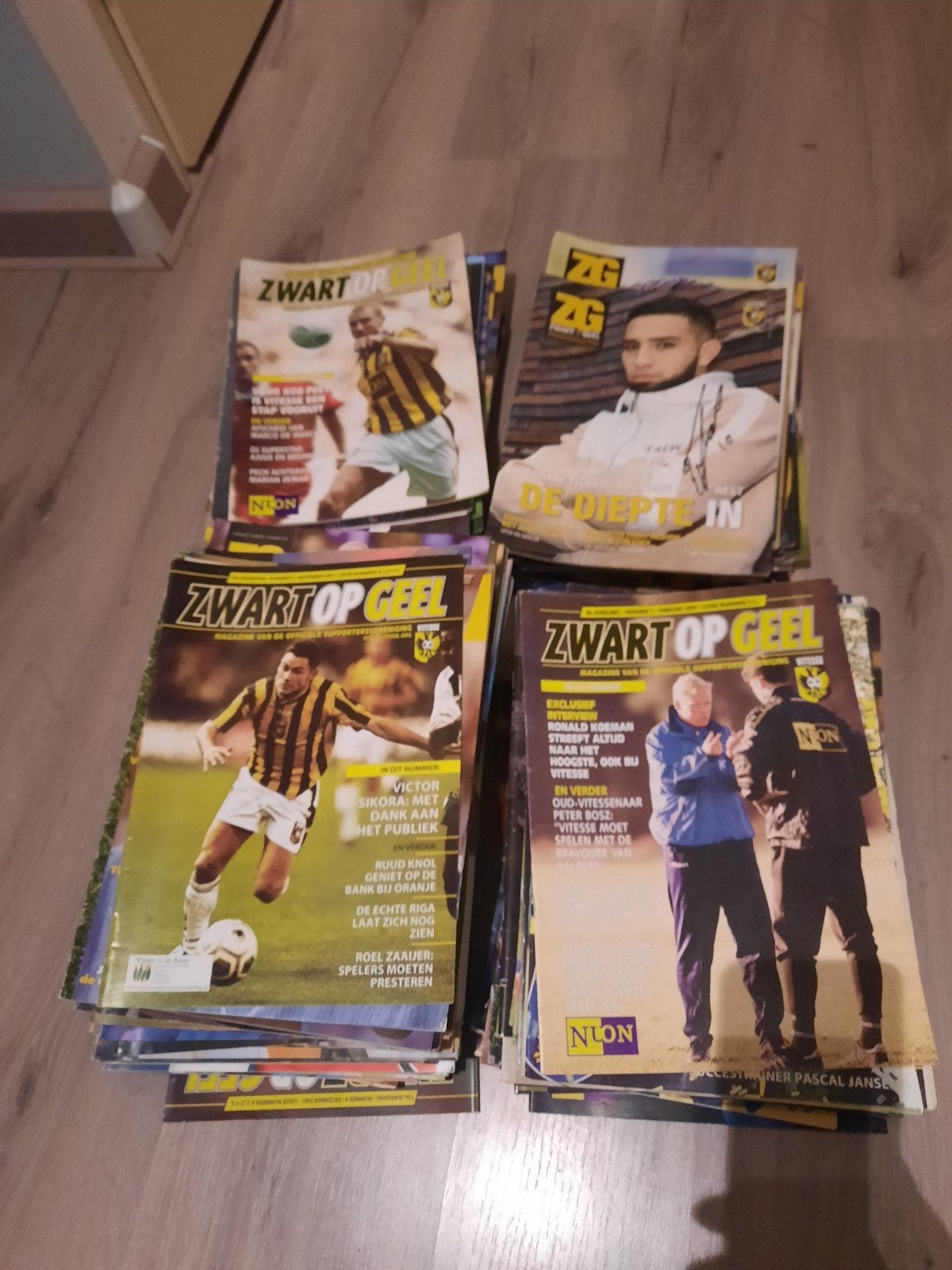 vitesse tijdschriften, Ophalen of Verzenden, Zo goed als nieuw, Vitesse, Boek of Tijdschrift