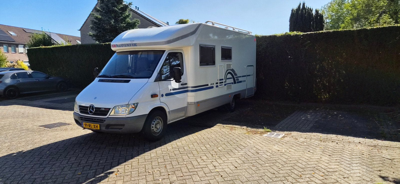 Adriatik  Stargo 670 SP 2.7 CDI Mercedes 316 | 2005, Caravans en Kamperen, Ringverwarming, Buitenlamp, Achteruitrijcamera, Particulier