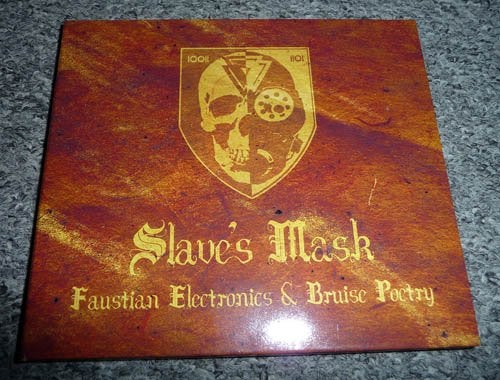 CD Slave's Mask-Faustian Electronics & Bruise Poetry, Cd's en Dvd's, Cd's | Hardrock en Metal, Ophalen of Verzenden