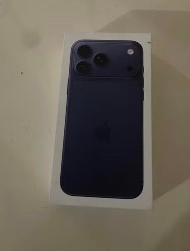 Iphone 17 pro max 512GB geseald, Telecommunicatie, Mobiele telefoons | Apple iPhone, Ophalen of Verzenden, Zo goed als nieuw, Zwart