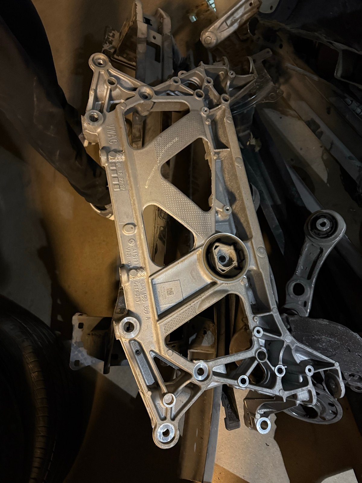 VWAG Subframe 5WA 199 369 A - Gebruikt, Ophalen of Verzenden, Gebruikt, Volkswagen