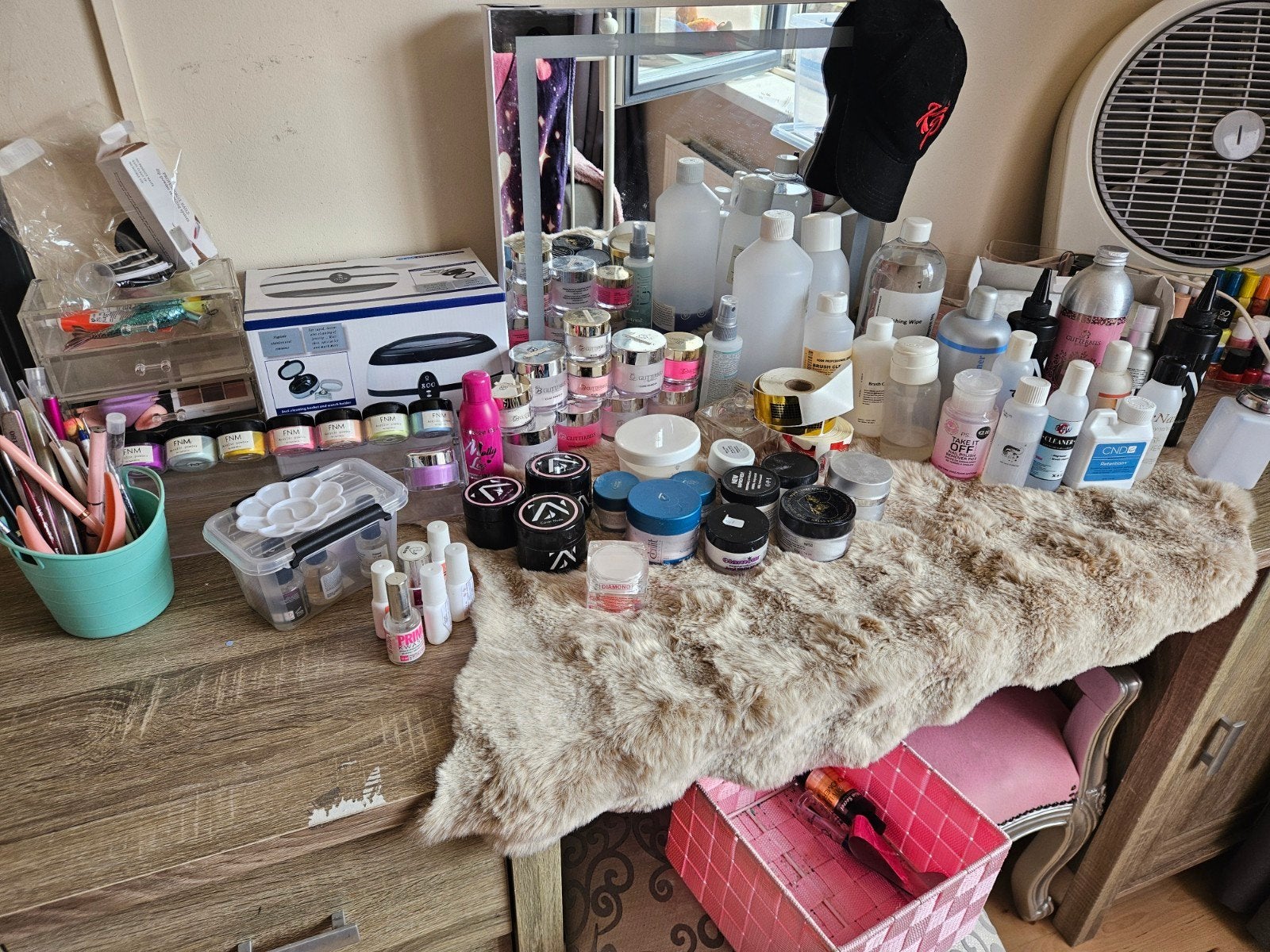 Complete nagelstudio inventaris wegens stopzetting zaak, Ophalen of Verzenden, Gebruikt, Overige typen