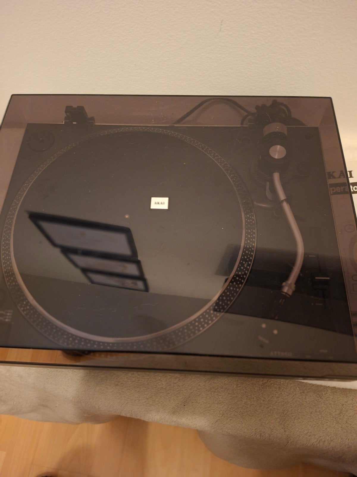 Te koop aangeboden AKAI platenspeler, Audio, Tv en Foto, Platenspelers, Ophalen of Verzenden, Overige merken