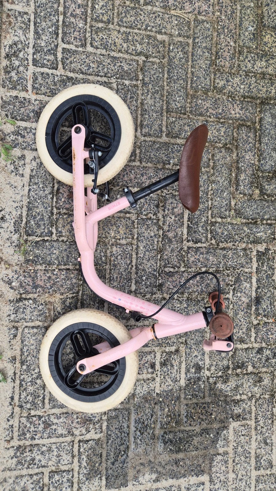 B'Twin Loopfiets Roze 10 inch, Ophalen, Gebruikt, Velgrem, Minder dan 16 inch