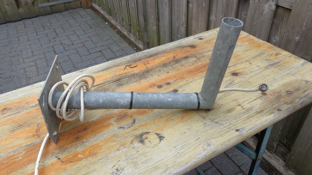 muur beugel voor schotelantenne, Ophalen of Verzenden, Gebruikt, Overige merken