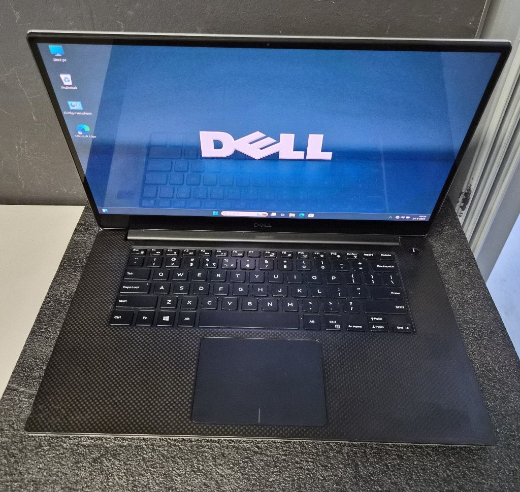 Dell Precision 5540 Core i5-9400H 4K touchscreen 16GB DDR4, Dell, Verzenden, Met videokaart, Dell