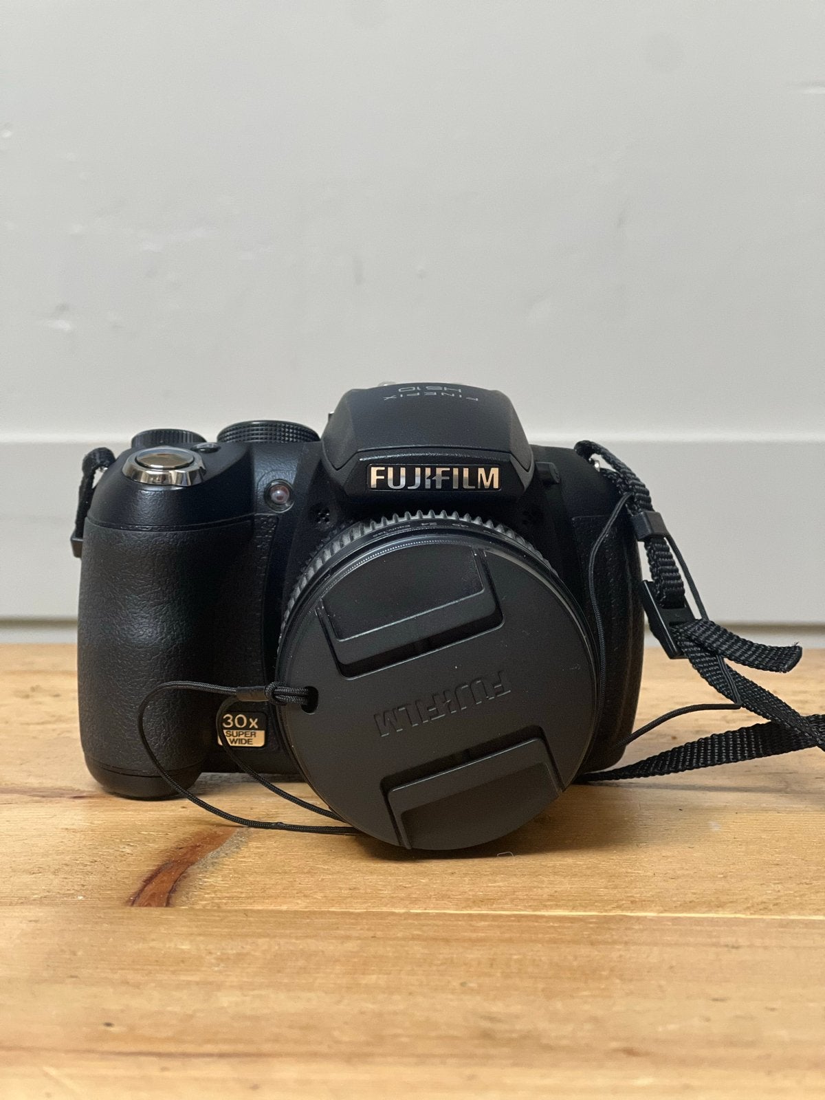 Fujifilm FinePix HS10 - Compactcamera met 30x optische zoom, Ophalen, Gebruikt, Compact, Fuji