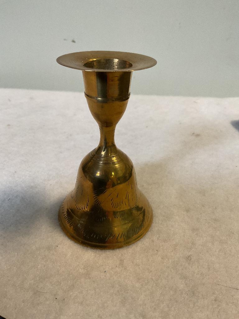 Messing  tafelbel/ kaarthouder, Brons of Koper, Ophalen of Verzenden, Zo goed als nieuw, Kandelaar