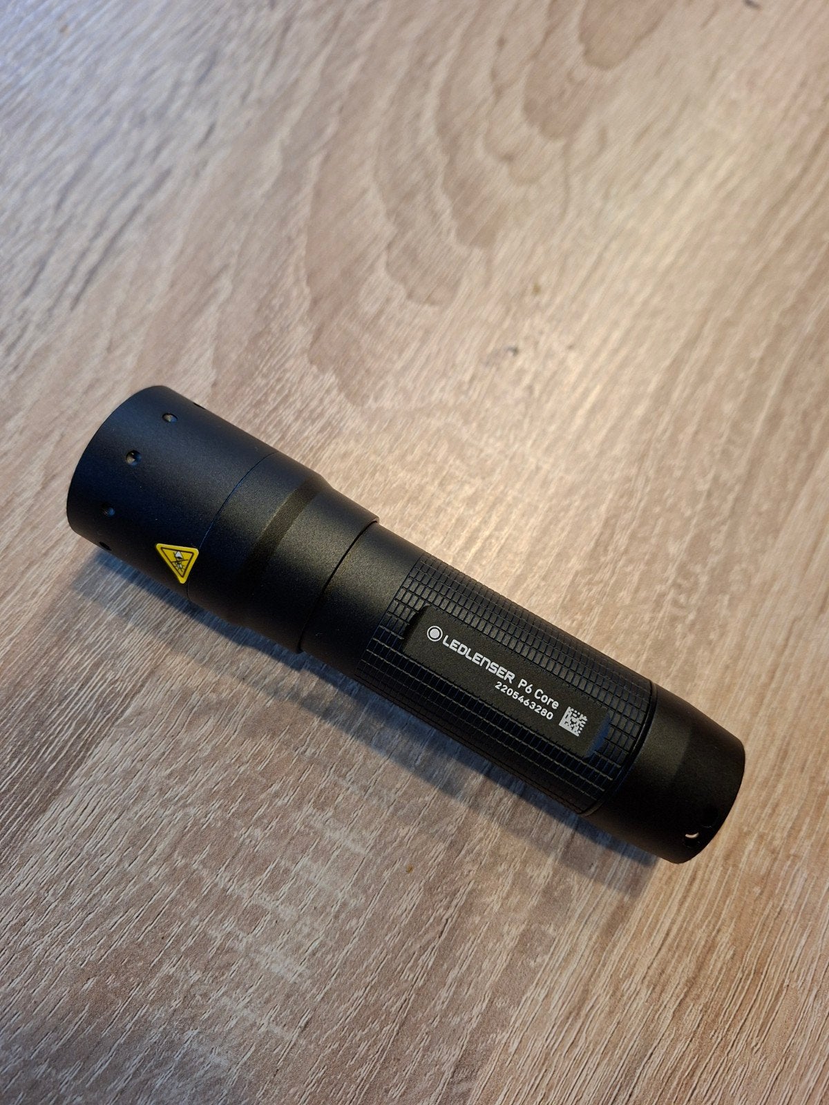 Ledlenser P6 Core Red Dot Award 2021, Ophalen of Verzenden, Nieuw, Batterij
