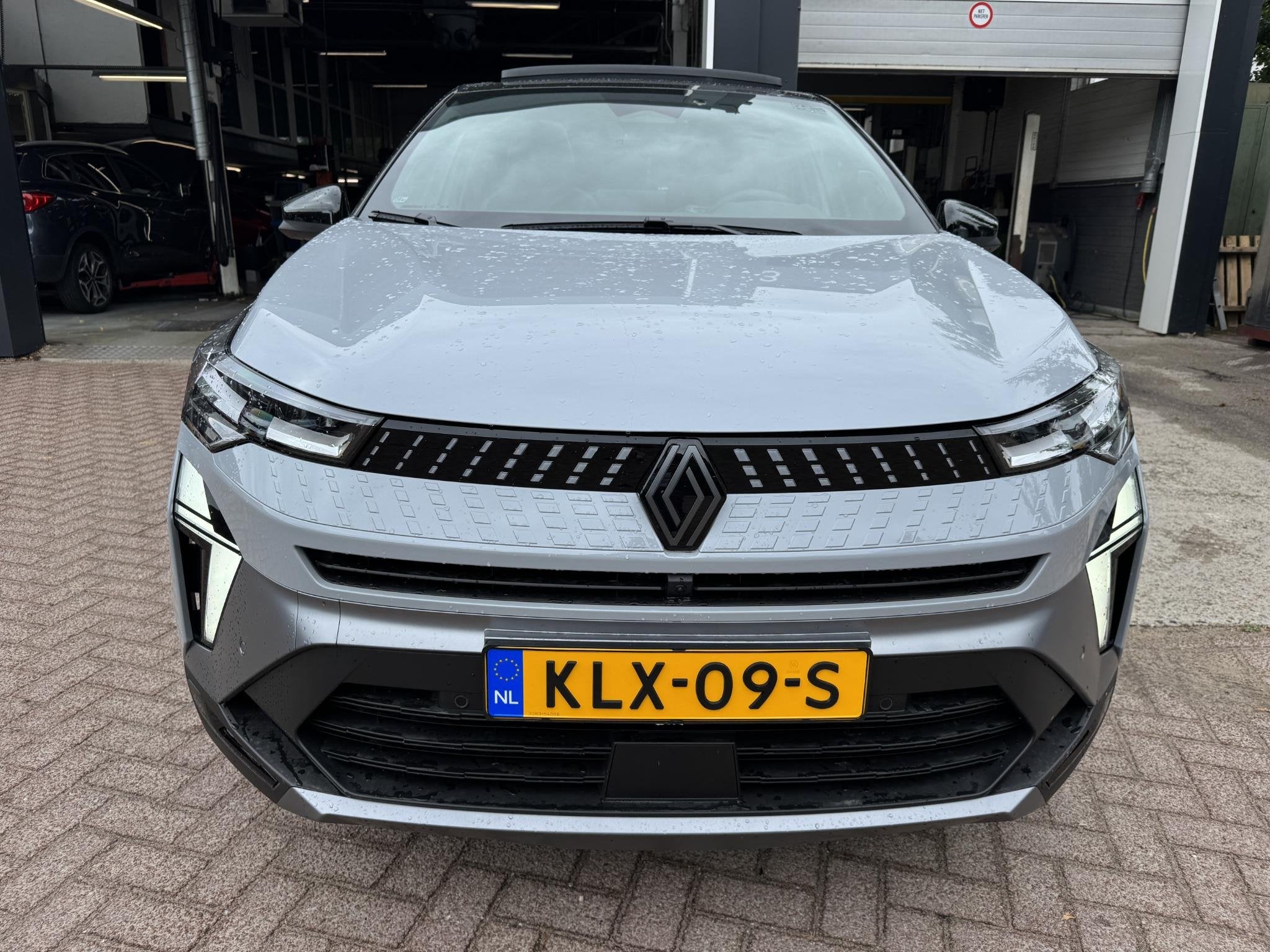 Renault Captur 1.8 E-Tech 160 esprit Alpine+Pack Privilege&L, Auto's, 4 cilinders, 23 km/l, Origineel Nederlands, Bedrijf