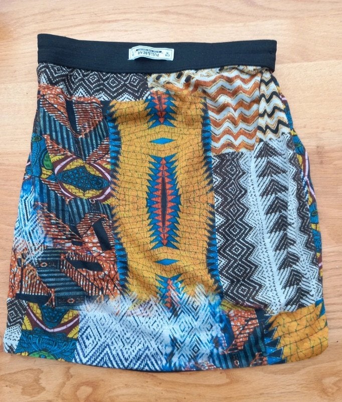Rokje van Pull&Bear. Maat M, Maat 38/40 (M), Meerkleurig, Ophalen of Verzenden, Zo goed als nieuw