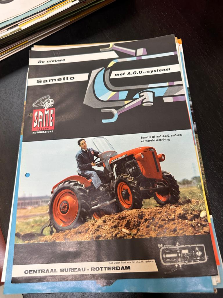 Oude folder jaren 60 - Sametto DT tractor met A.C.U. systeem, Ophalen of Verzenden, Zo goed als nieuw