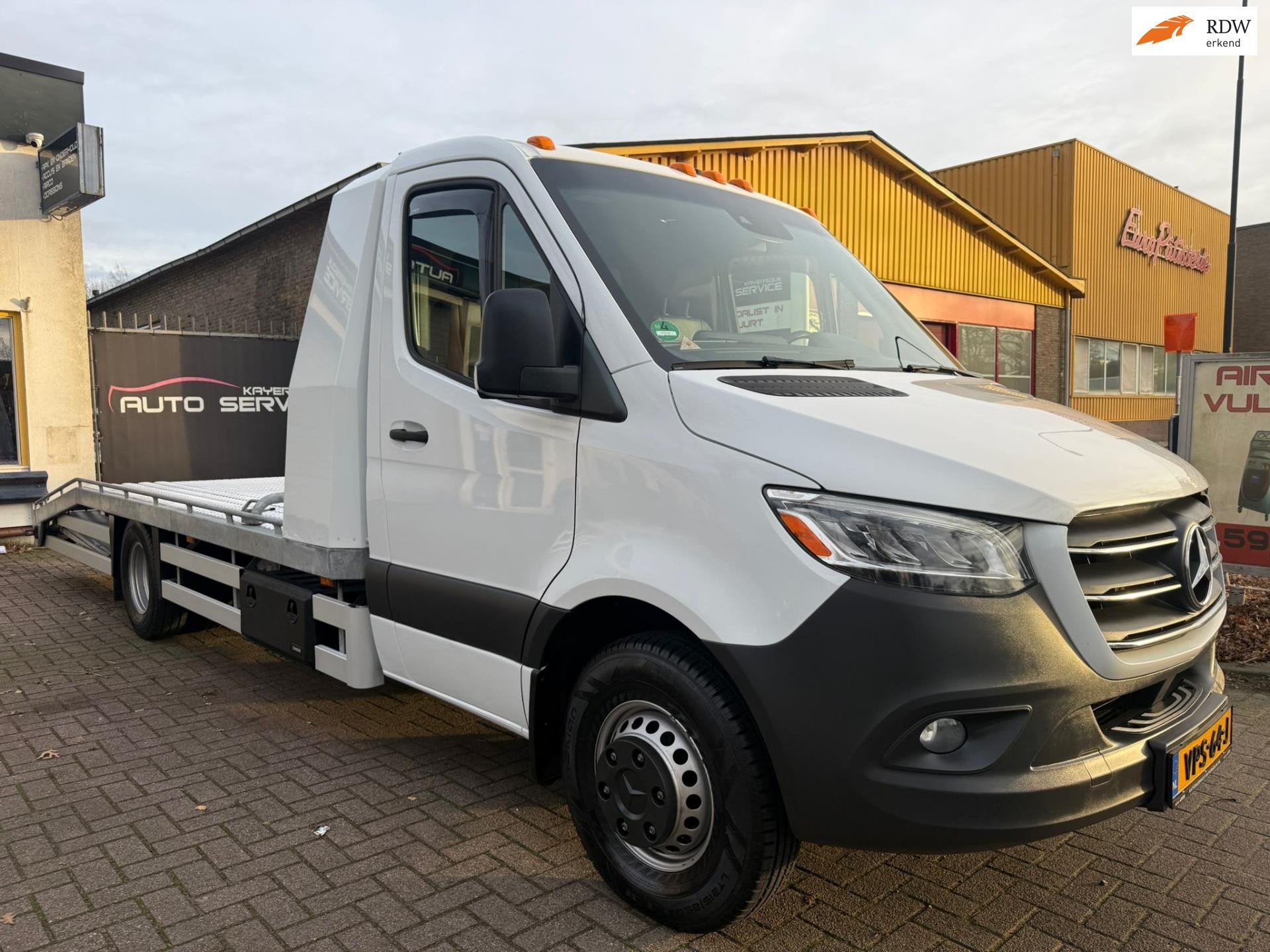 Mercedes-Benz Sprinter 519 3.0 OPRIJWAGEN1e EIGENAAR|ALARM|L, Auto's, Automaat, Dealer onderhouden, Achterwielaandrijving, Gebruikt