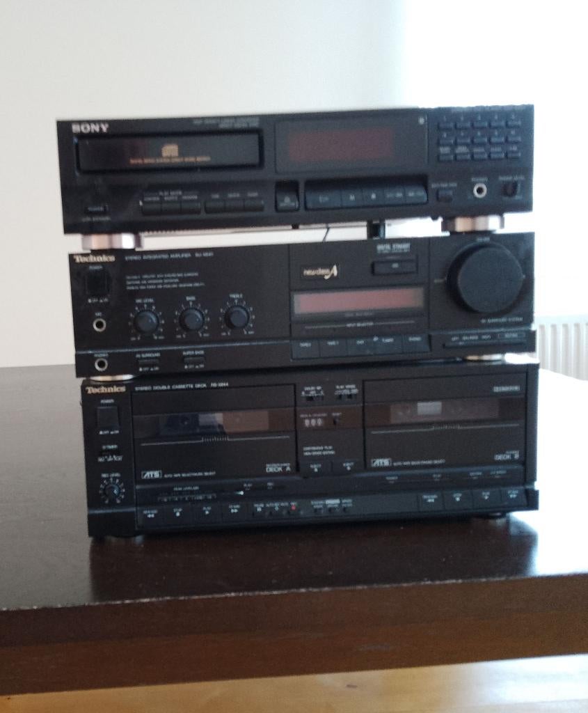Te koop tuner/radio, dubbele cassetterecorder en cd speler, Ophalen, Overige merken