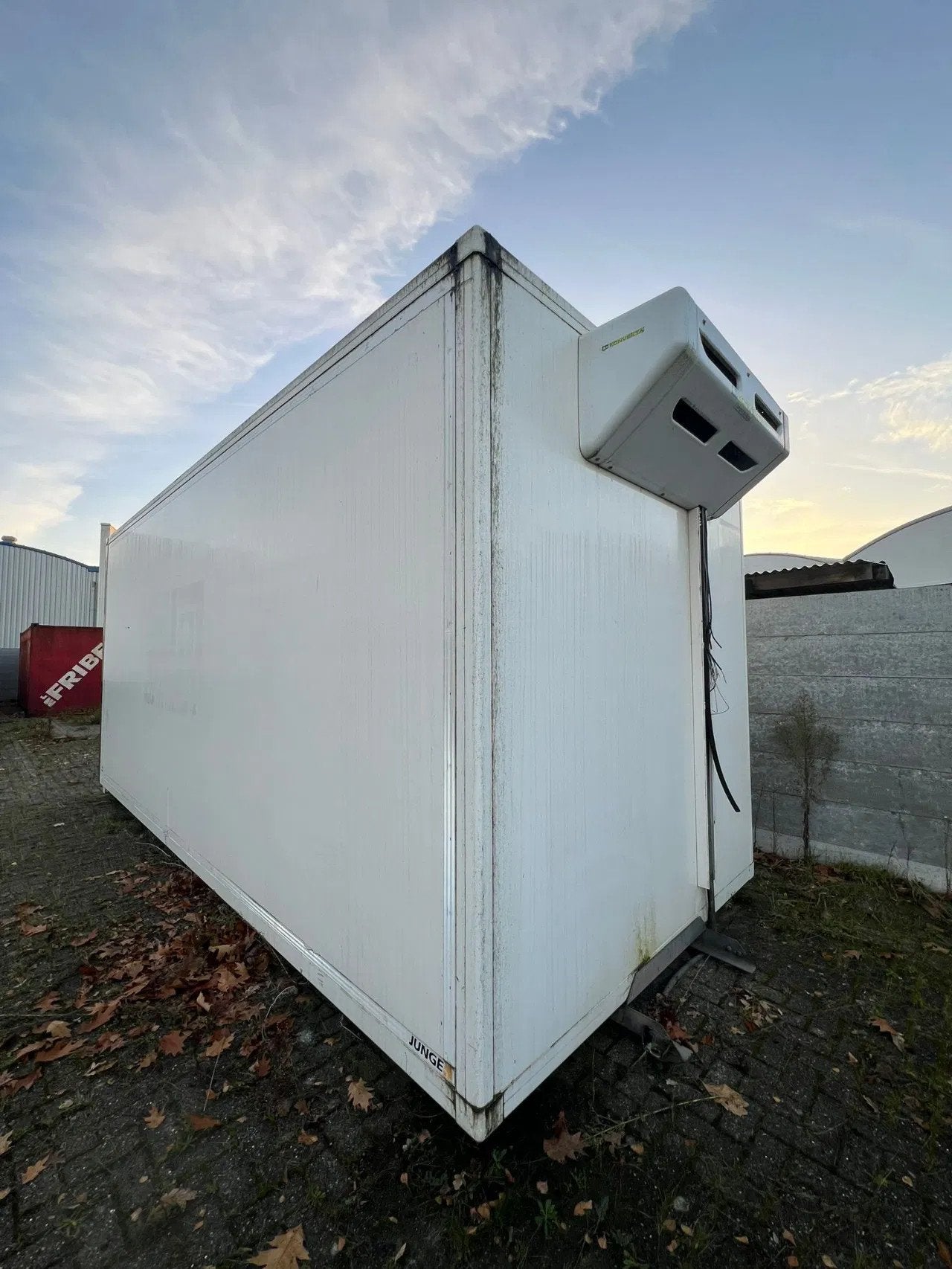 JUNGLE Geïsoleerde laadbak + KONVERTA Cooler/Heater, Gebruikt, Overige merken, Overige Auto-onderdelen