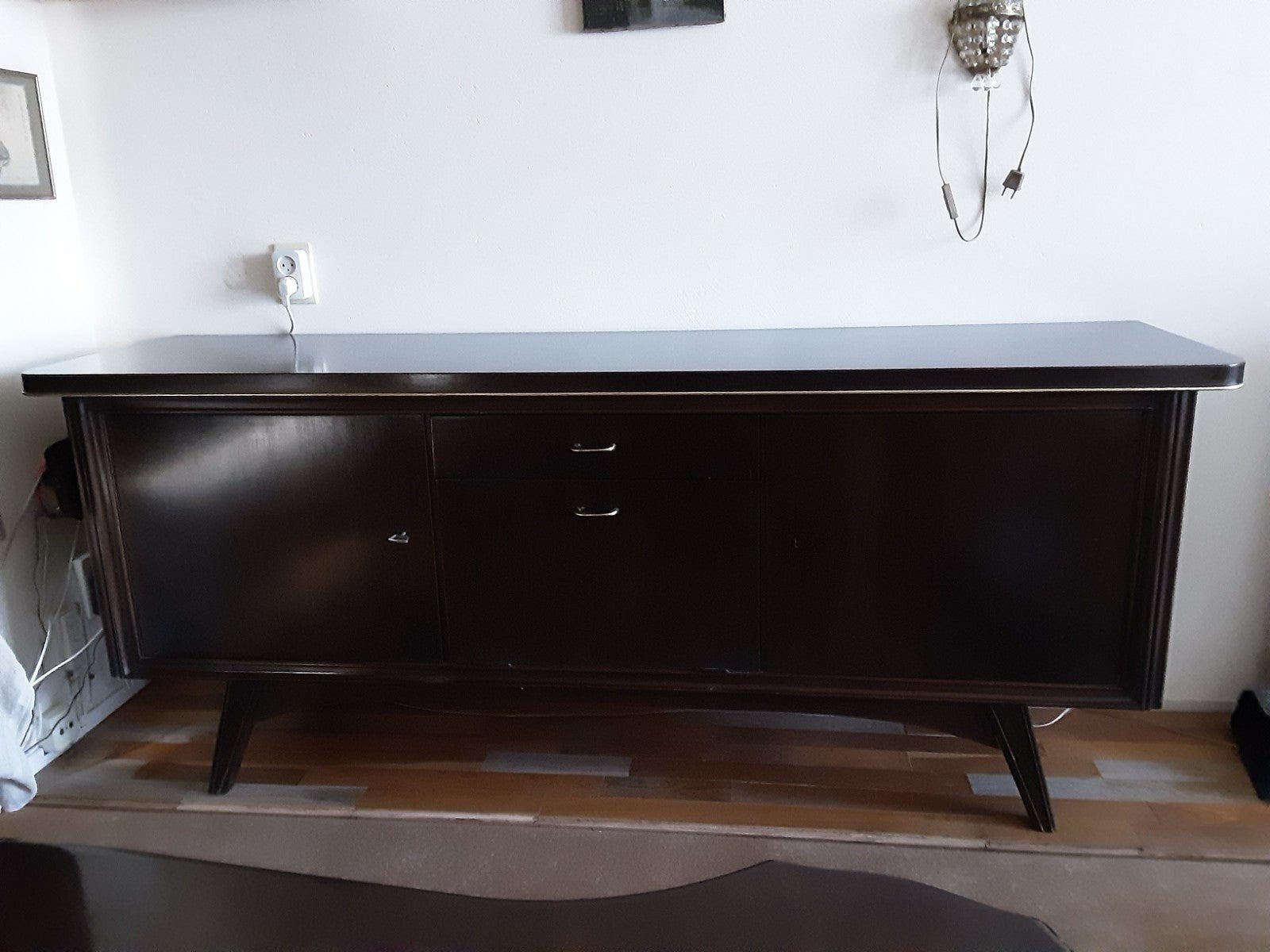 Vintage dressoir massief hout, Huis en Inrichting, Kasten | Dressoirs, Ophalen, Zo goed als nieuw, 25 tot 50 cm