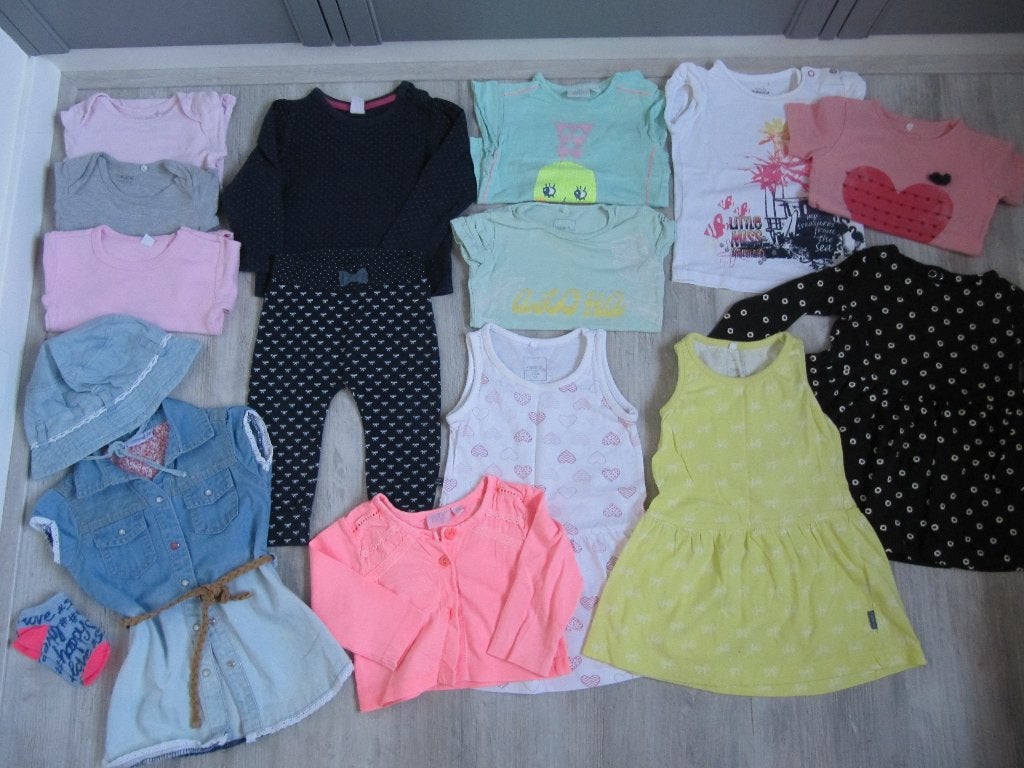 Kledingpakket meisje maat 74, Kinderen en Baby's, Babykleding | Baby-kledingpakketten, Ophalen of Verzenden, Gebruikt, Maat 74