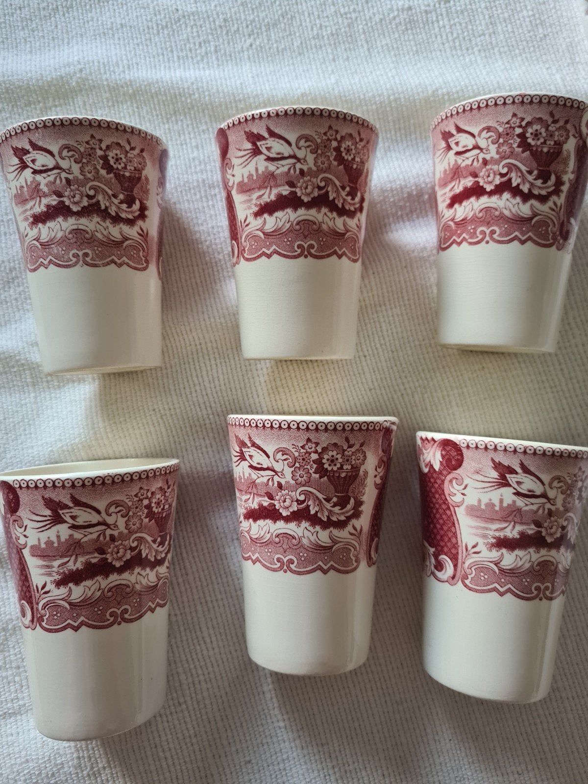Set melkbekers Victoria Rood – Société Céramique Maestricht, Antiek en Kunst, Ophalen
