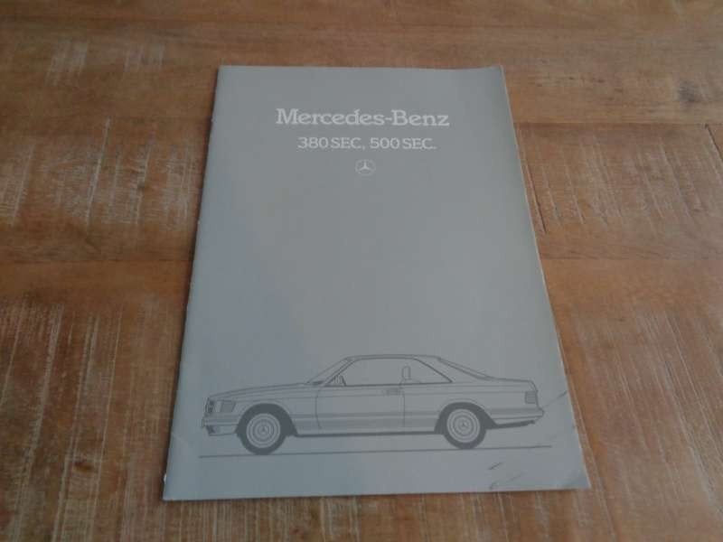 Mercedes 380sec-500sec - Folder Brochure NL - Druk 1984, Boeken, Verzenden, Gelezen, Mercedes