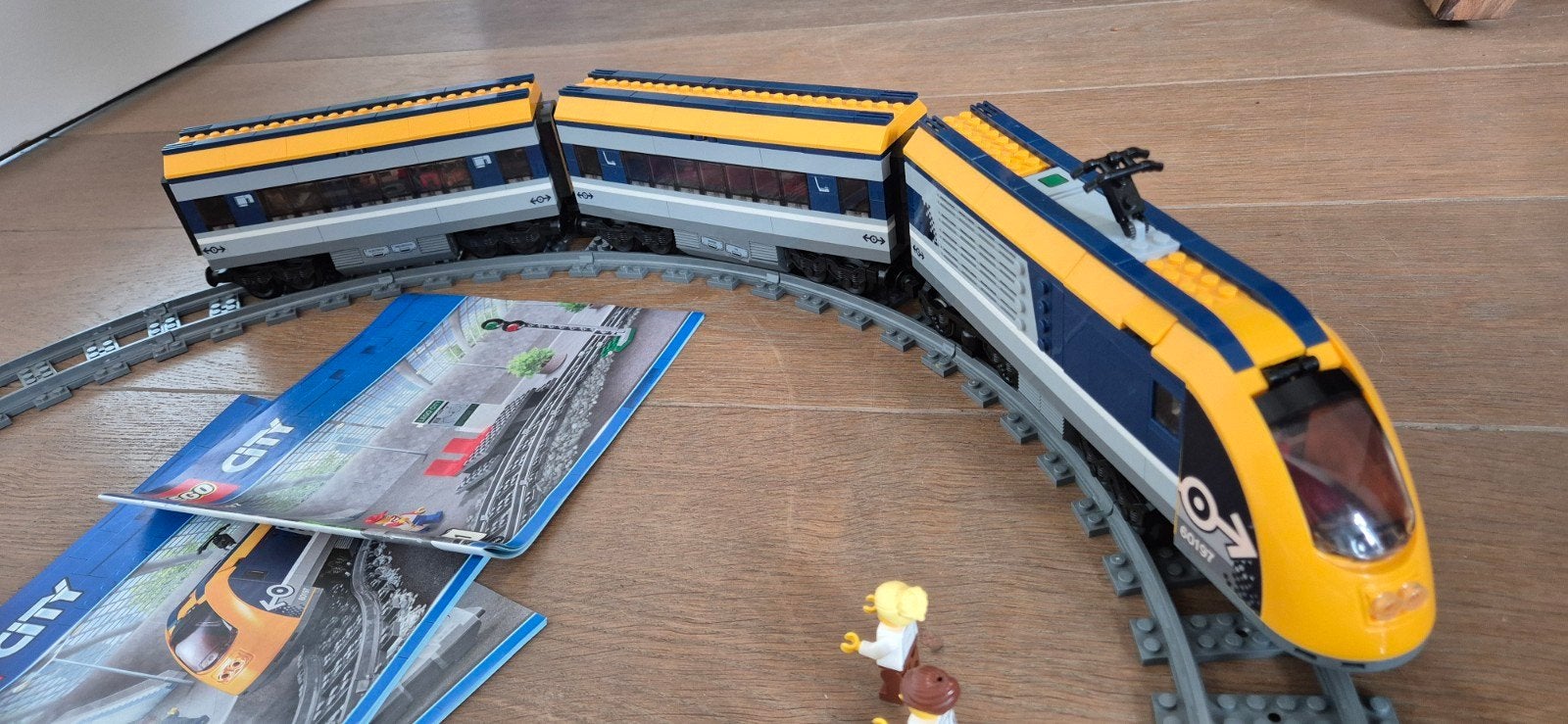 Lego City Trein set 60197 - Zo goed als nieuw, Kinderen en Baby's, Speelgoed | Duplo en Lego, Ophalen, Compleet, City, Lego