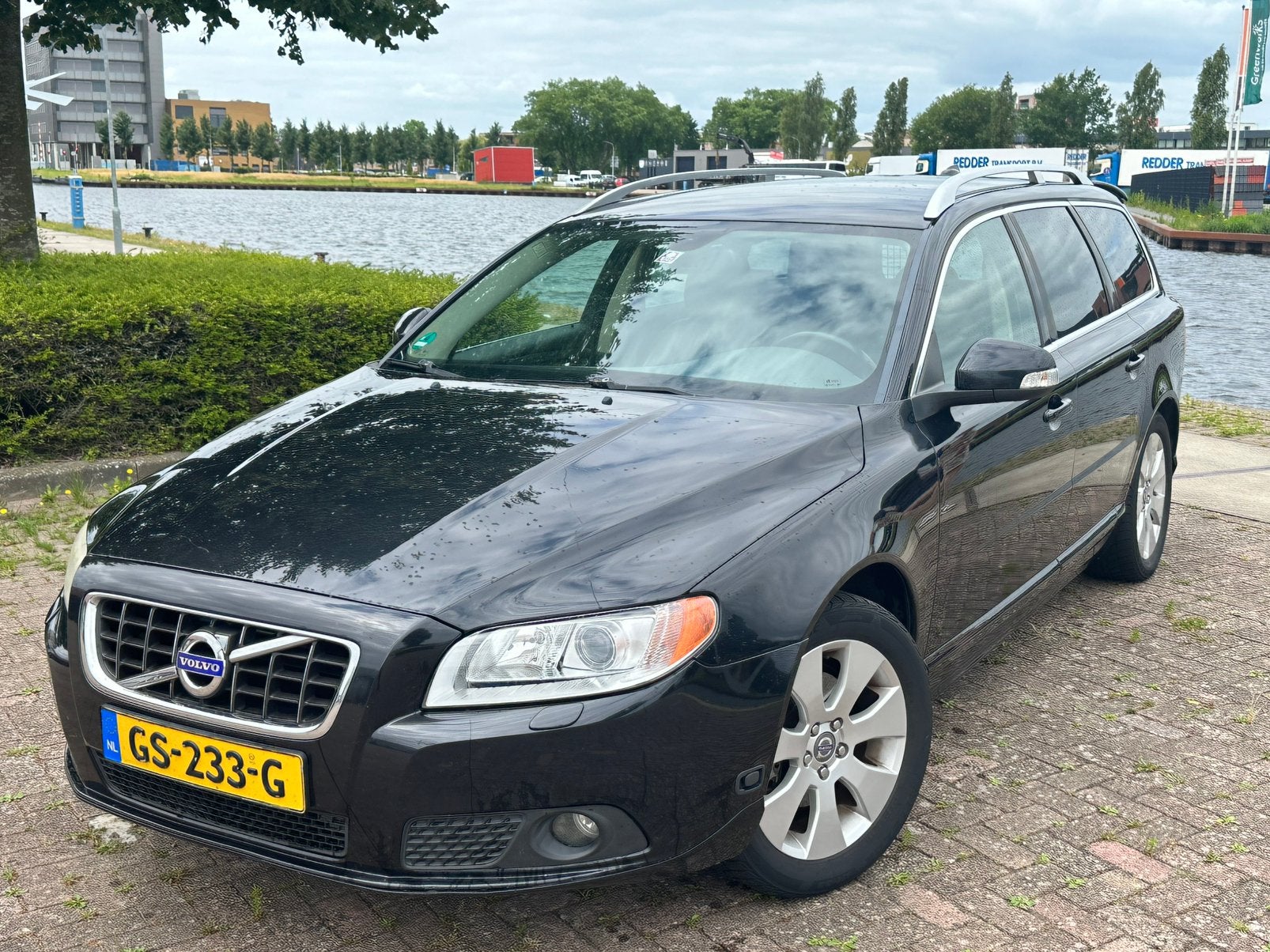 Volvo V70 2.0 Summum LPG | Trekhaak | Export/Handige, Auto's, Voorwielaandrijving, 145 pk, 4 cilinders, Zwart