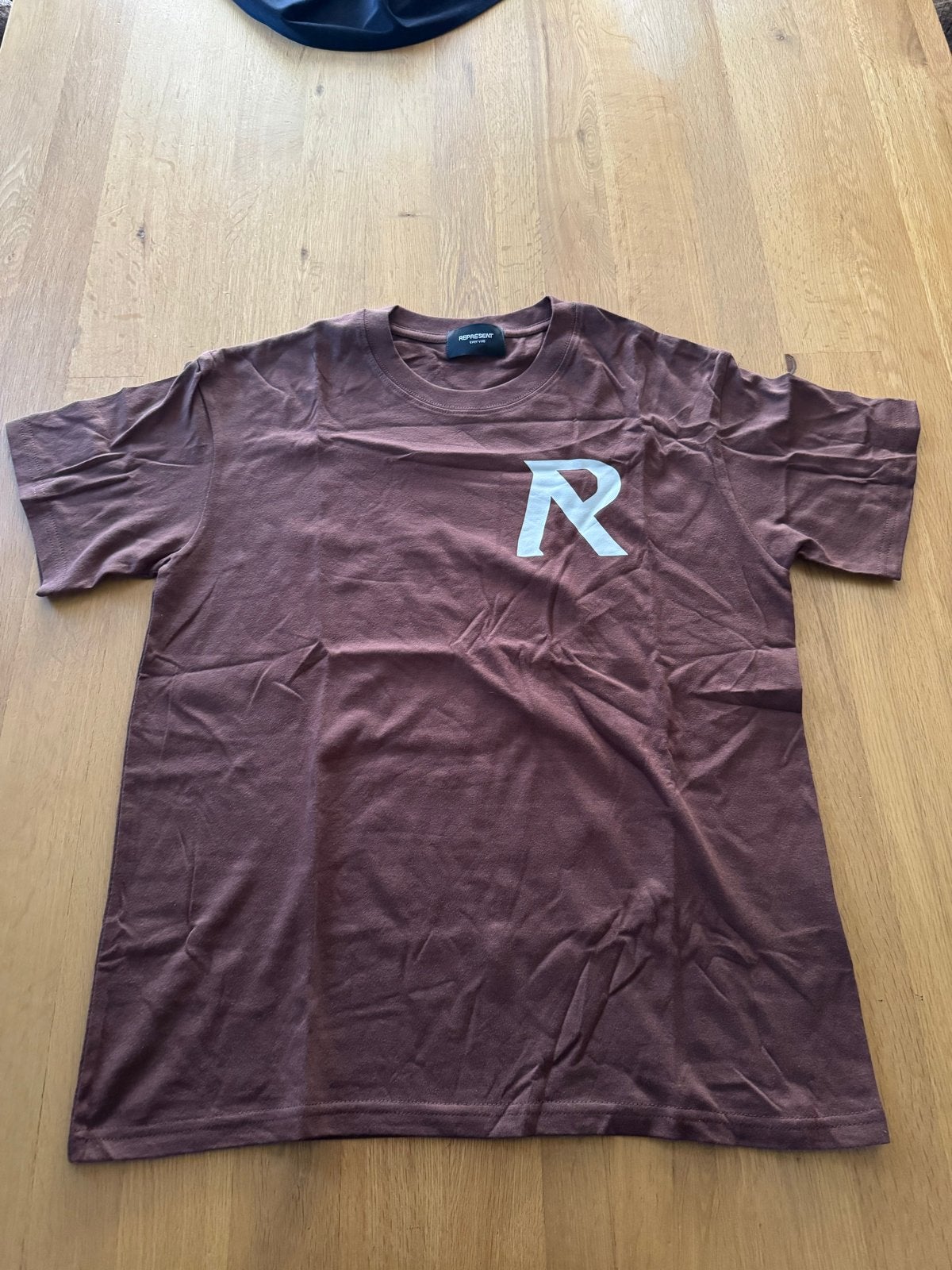 Represent T-shirt Maat M - Nieuw, Kleding | Heren, Verzenden, Nieuw, Maat 48/50 (M), Bruin