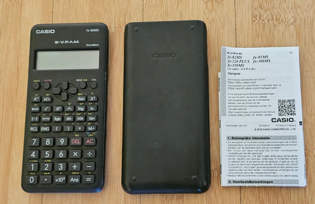 Casio fx-82MS, Ophalen of Verzenden, Gebruikt