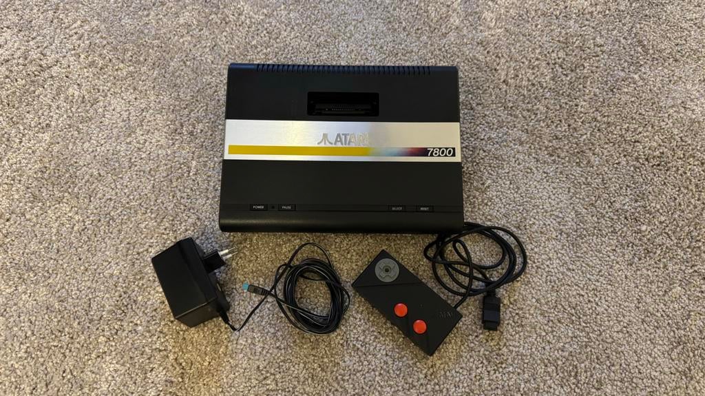 Atari 7800 console, Spelcomputers en Games, Spelcomputers | Atari, Ophalen of Verzenden, Gebruikt, Met 1 controller, Atari 7800 of Flashback