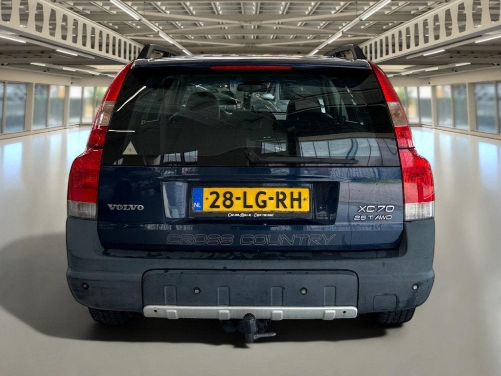 Volvo XC70 2.5 T Geartronic Comfort Line 3e bankje, trekhaak, Auto's, Volvo, Automaat, Blauw, XC70, 2521 cc