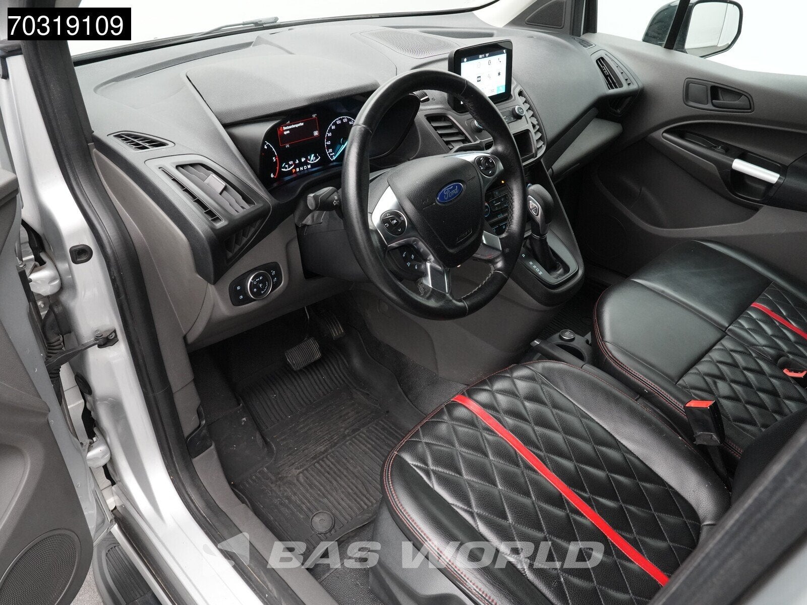 Ford Transit Connect 100PK Automaat L2H1 Sport Edition 18'', Automaat, Gebruikt, 4 cilinders, 100 pk