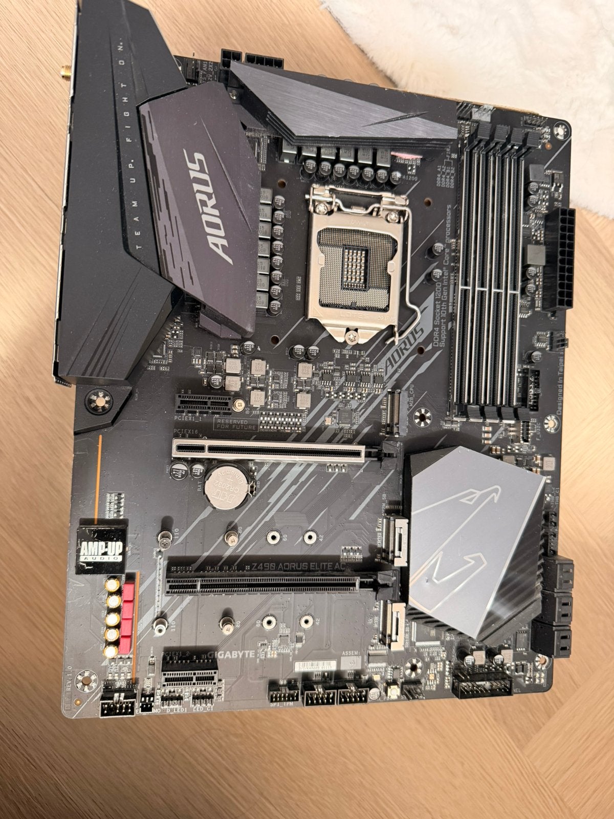 Gigabyte Z490 Aorus Elite AC Moederbord LGA1200 met WiFi, Computers en Software, Moederborden, Ophalen of Verzenden, Gebruikt